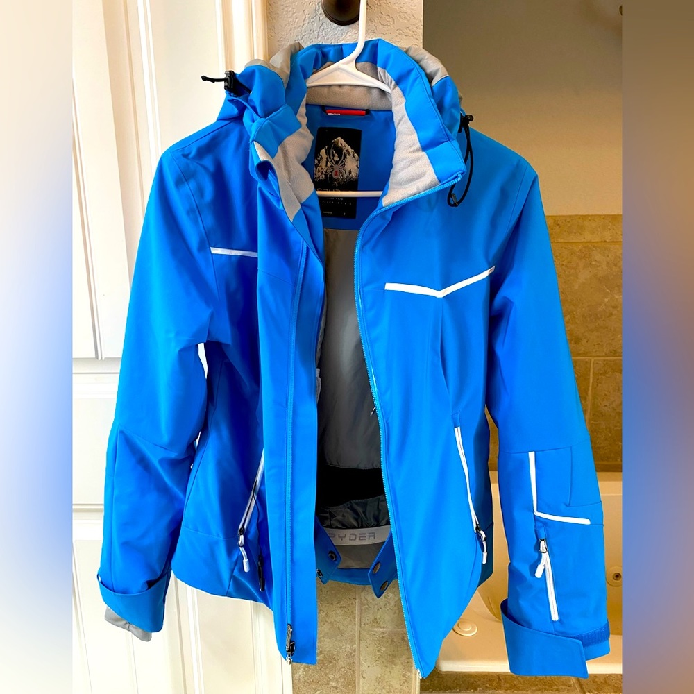 Spyder Women’s Ski Jacket Size 2